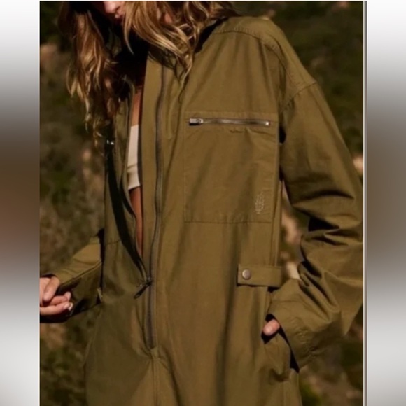 NWOT Free people Movement Mesmerize Me Coveralls in Army green - Picture 3 of 6